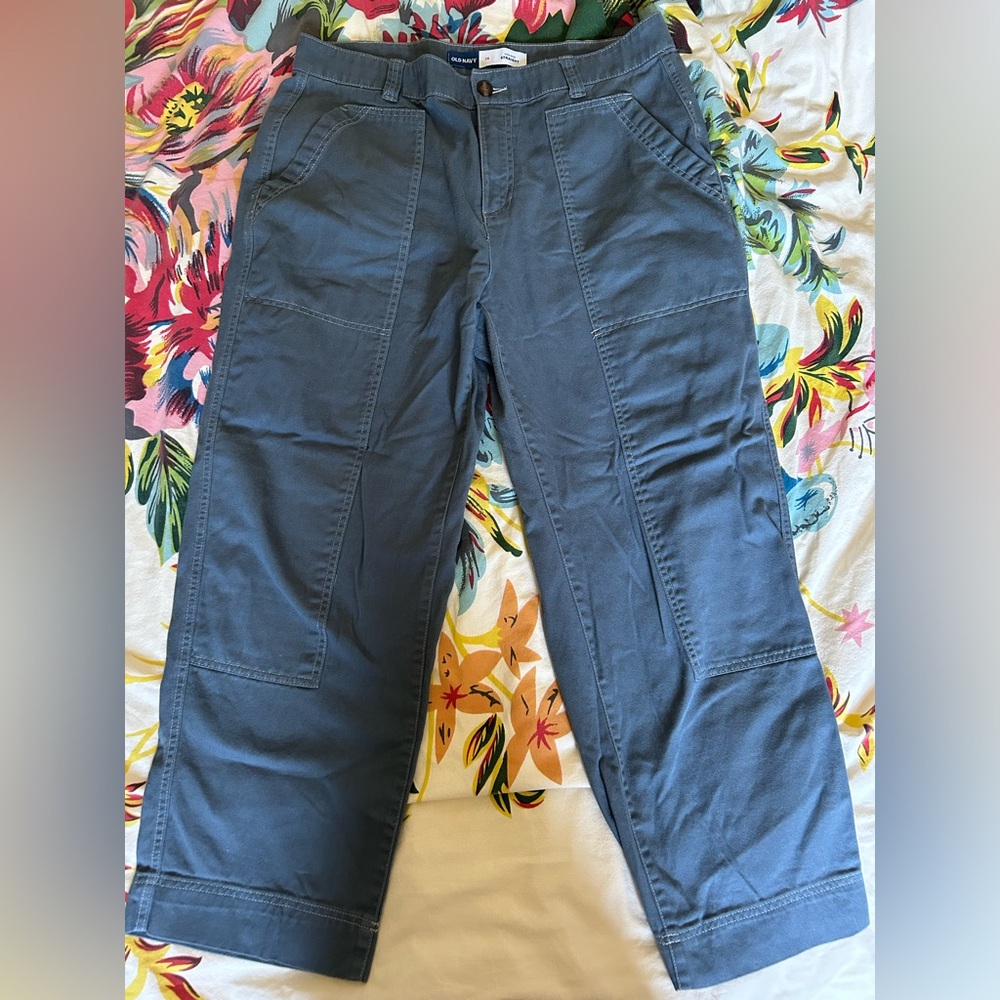 Old Navy High Rise Utility Style Pant